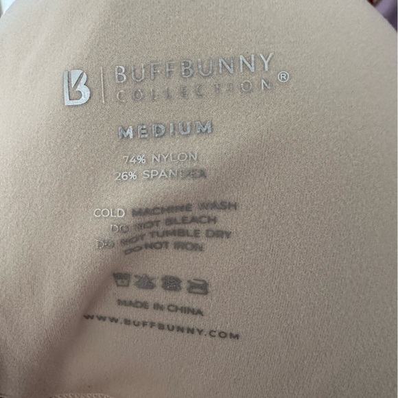 BuffBunny Halter Sports Bra Size Medium - Picture 4 of 4